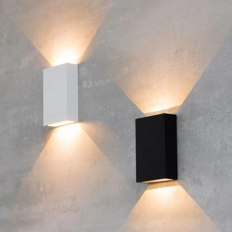 Arandela led 2x2w c/ 02 fachos br 3000k ip65 fit